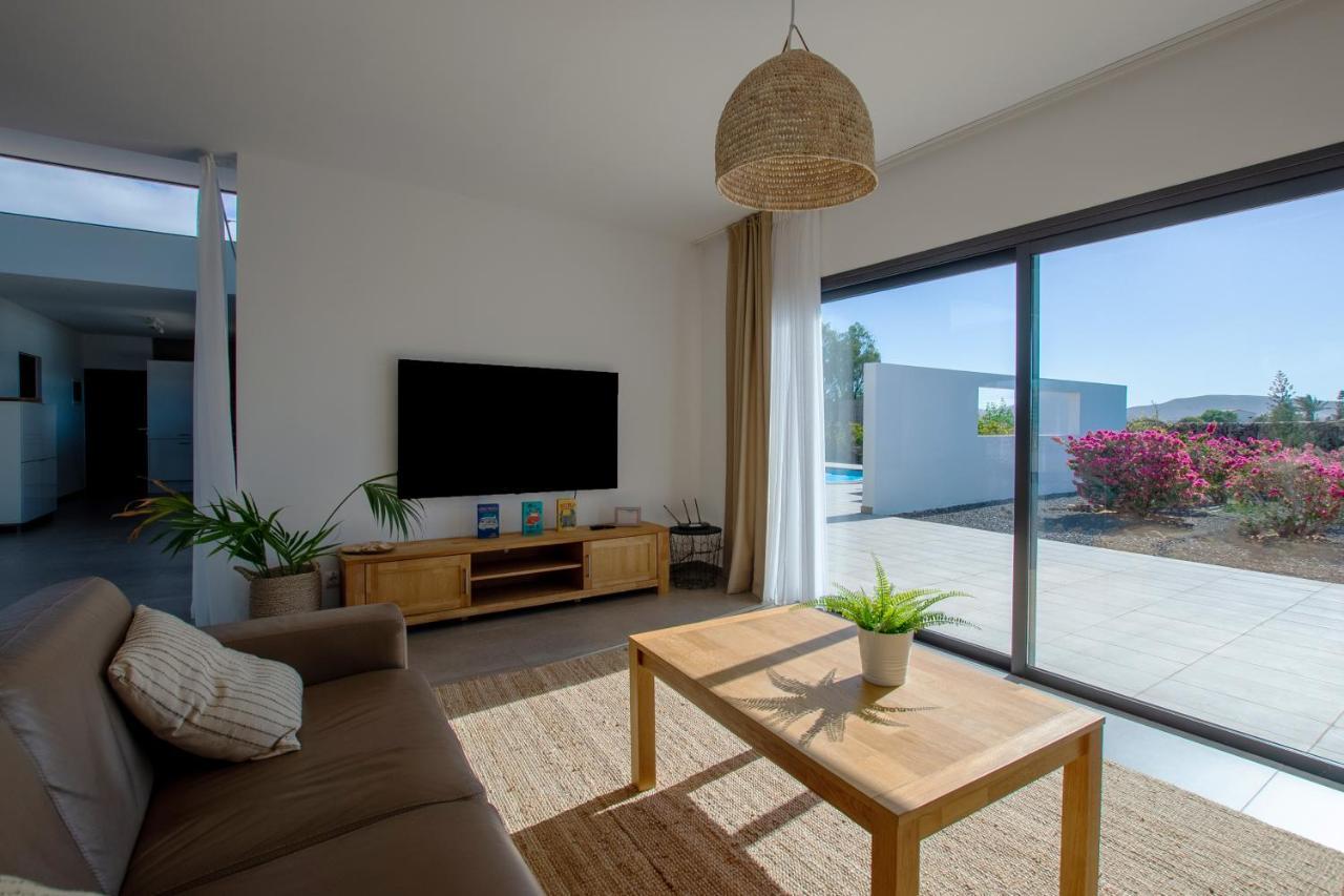 Heated & Shared Pool Villa Matriana 36A, North Shore Villas Lajares Exterior foto
